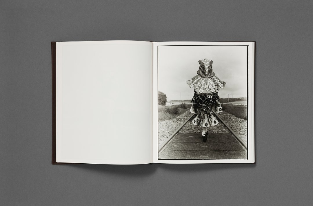 People of the Mud - Luis Alberto Rodriguez – Image 6