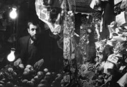 Mathieu Copeland En affinité(s) – Allan Kaprow / Arnaud Labelle-Rojoux – Image 4